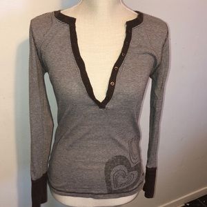 Long sleeve shirt with open front